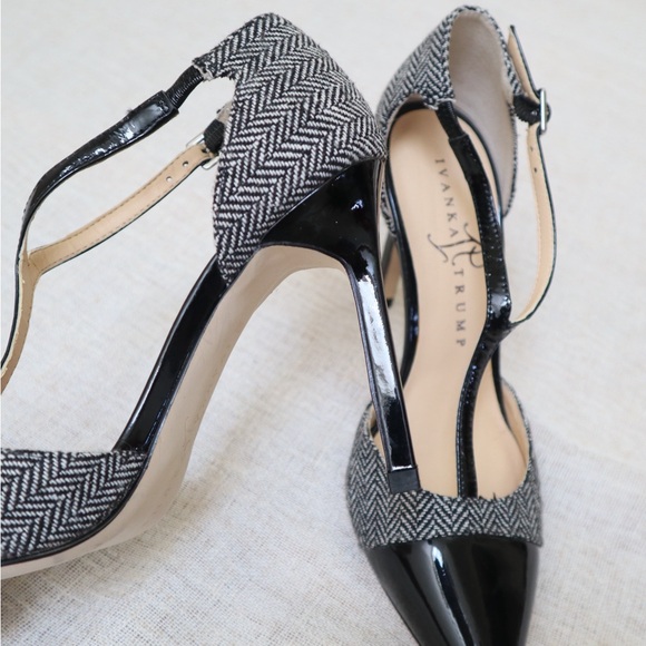 Ivanka Trump Women's Camela3 Dress Pump - Picture 8 of 16
